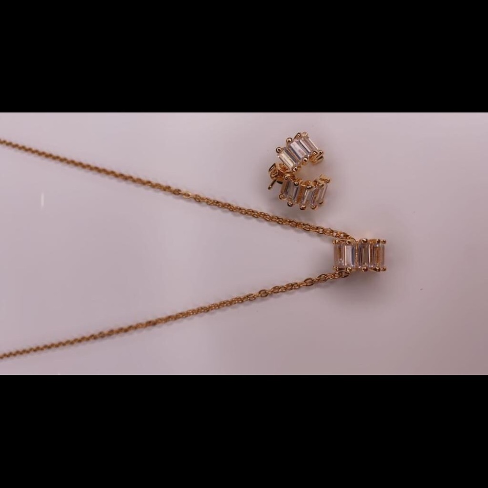 chain and earrings